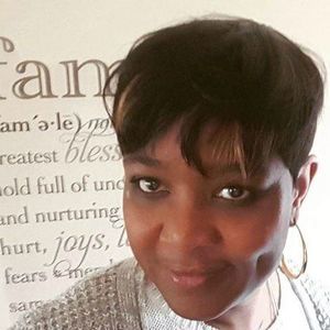 Meet your Posher, Deborah